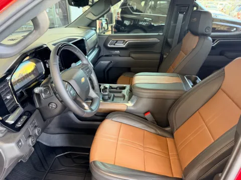 More photos of 2026 CHEVROLET SILVERADO 1500 HIGH COUNTRY at 712 Auto Sales, NM