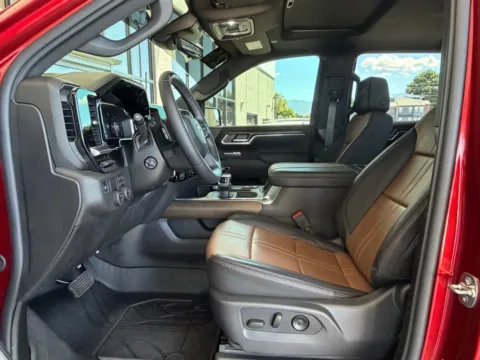 More photos of 2026 CHEVROLET SILVERADO 1500 HIGH COUNTRY at 712 Auto Sales, NM