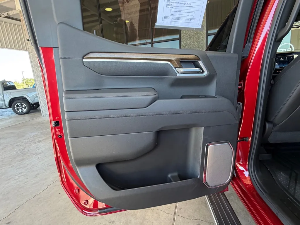 2026 Chevrolet Silverado 1500 High Country - Photo 28