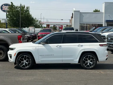 Photos of 2022 JEEP GRAND CHEROKEE SUMMIT 4XE for sale in Albuquerque, NM at 712 Auto Sales