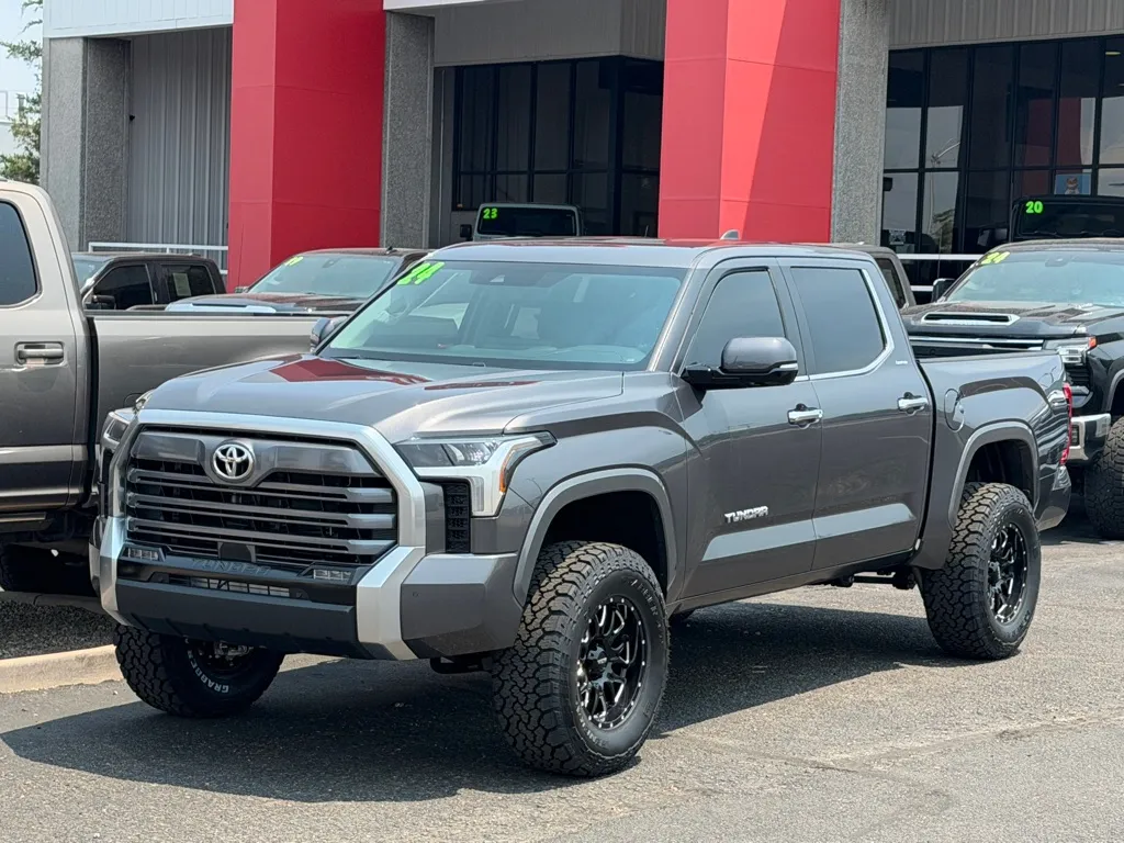 2024 TOYOTA TUNDRA CREWMAX LIMITED for sale in Albuquerque, NM