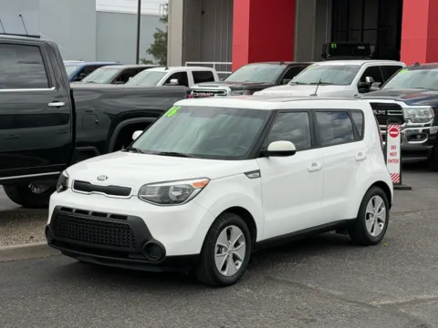 White 2016 KIA SOUL BASE for sale in Albuquerque, NM