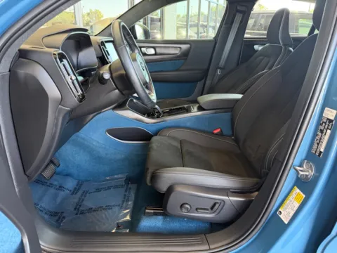 More photos of 2023 VOLVO C40 RECHARGE ULTIMATE at 712 Auto Sales, NM