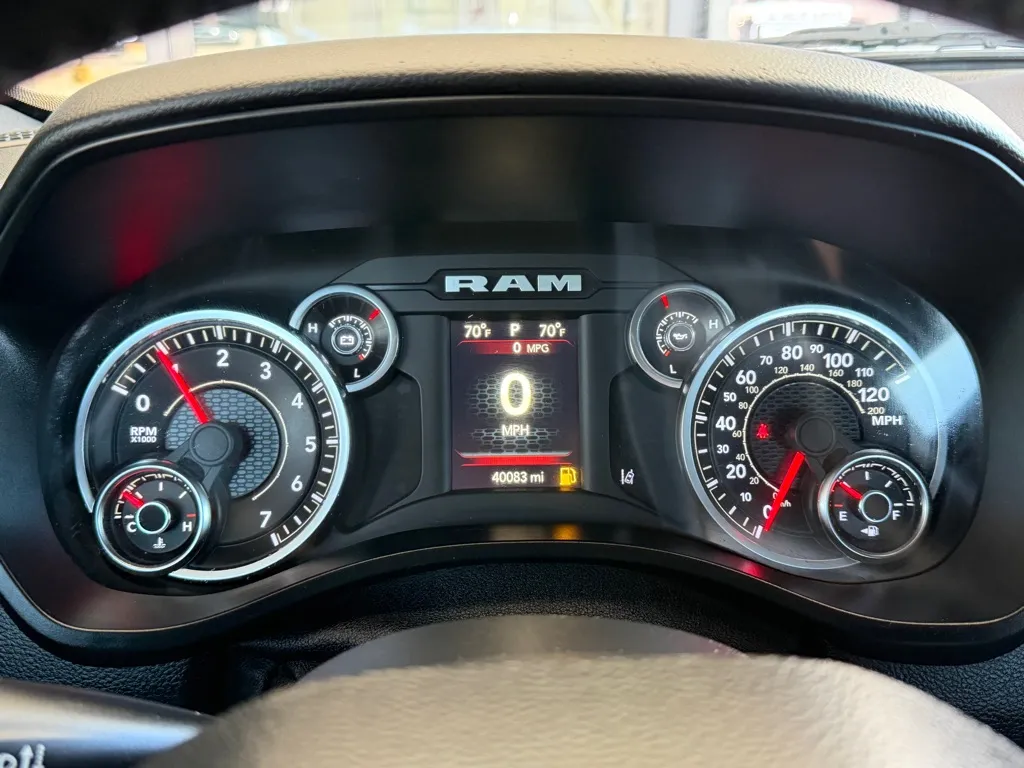 Ram 1500 photo 11