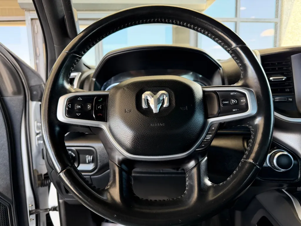 Ram 1500 photo 8