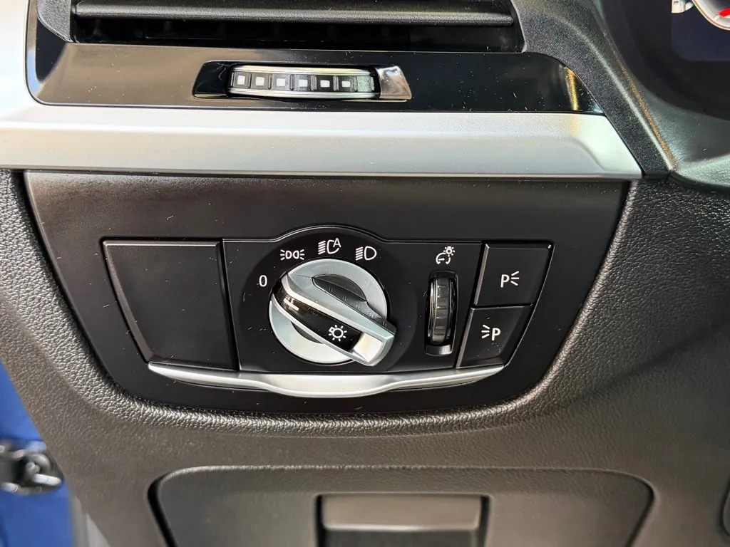 BMW X3 photo 19