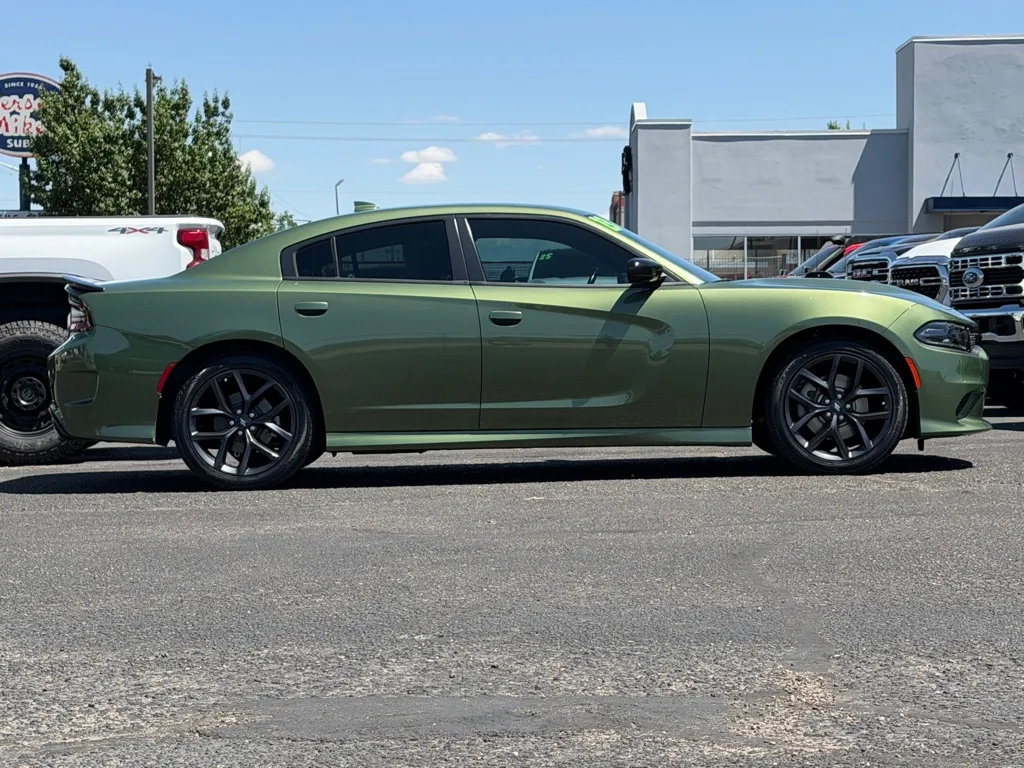 Dodge Charger photo 36
