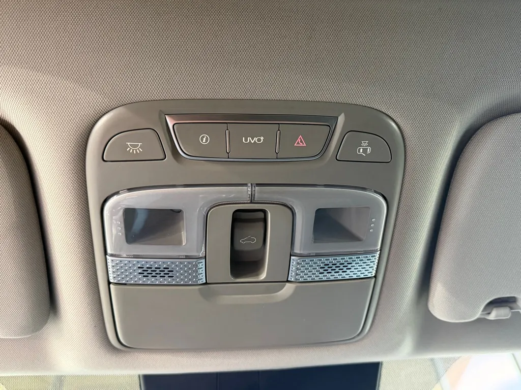 Kia Telluride photo 18