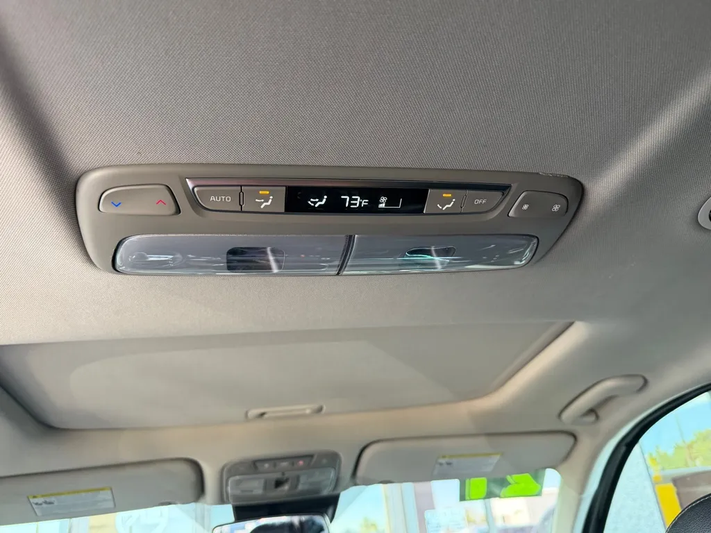 Kia Telluride photo 28