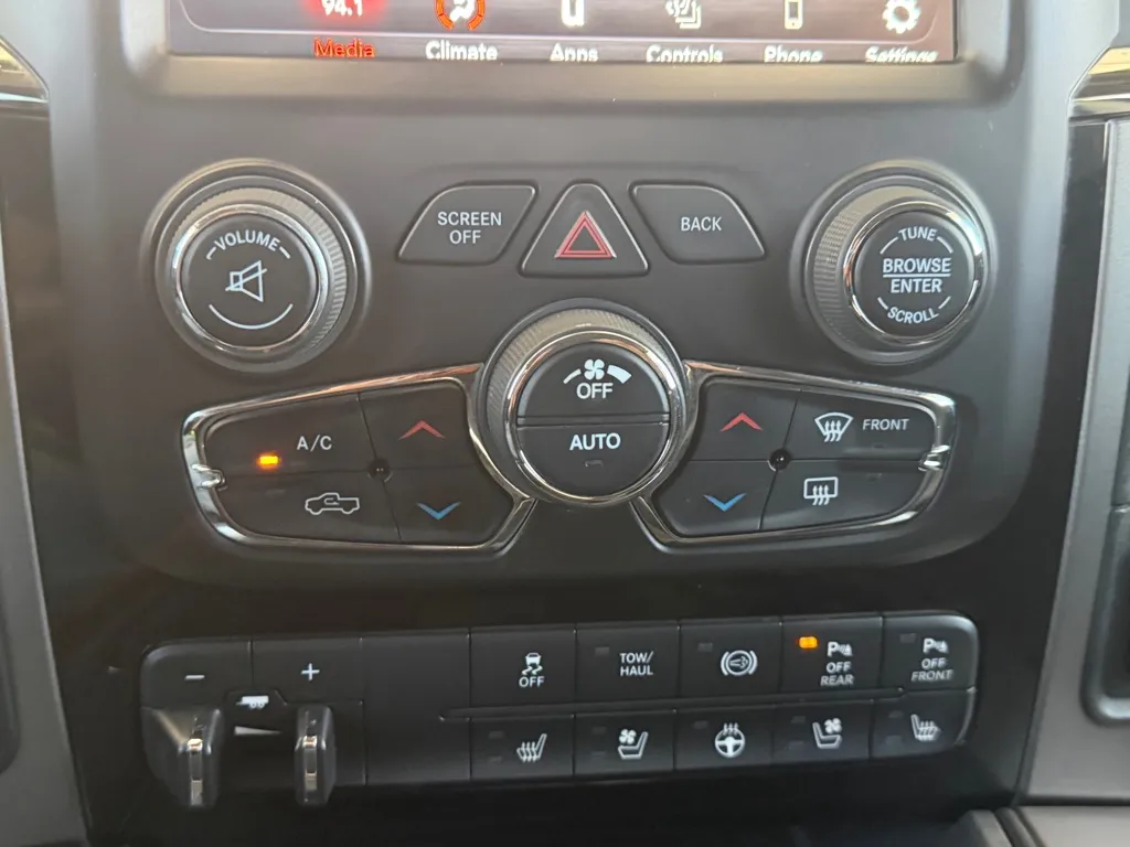 Ram 2500 photo 14