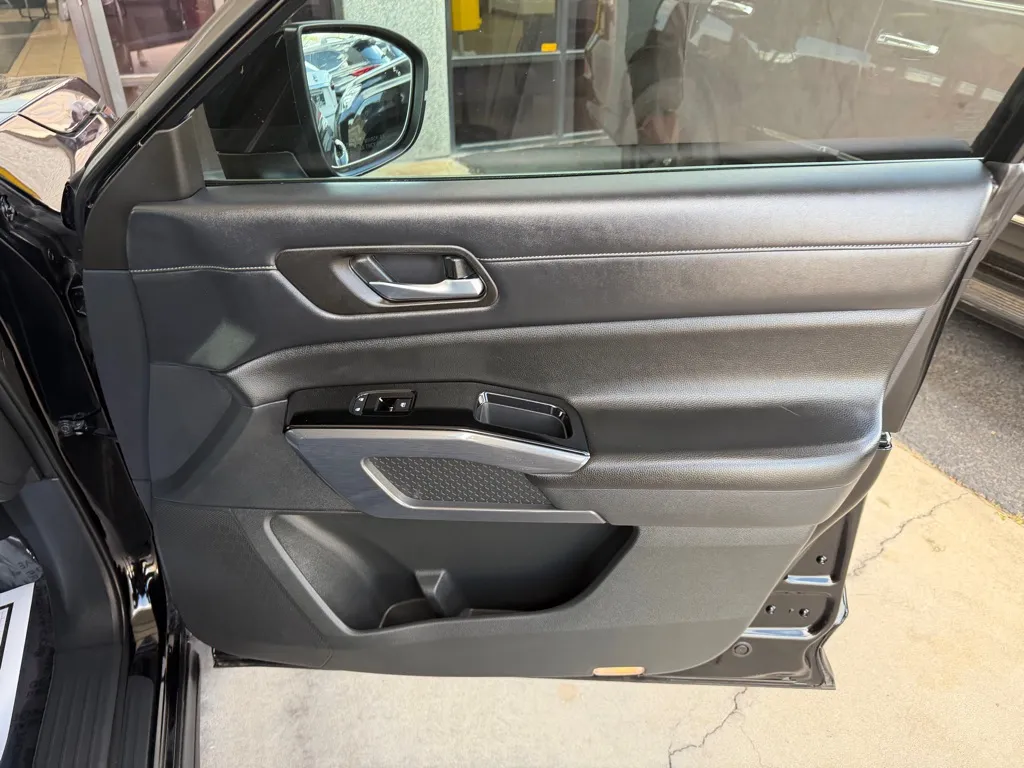 Nissan Pathfinder photo 34