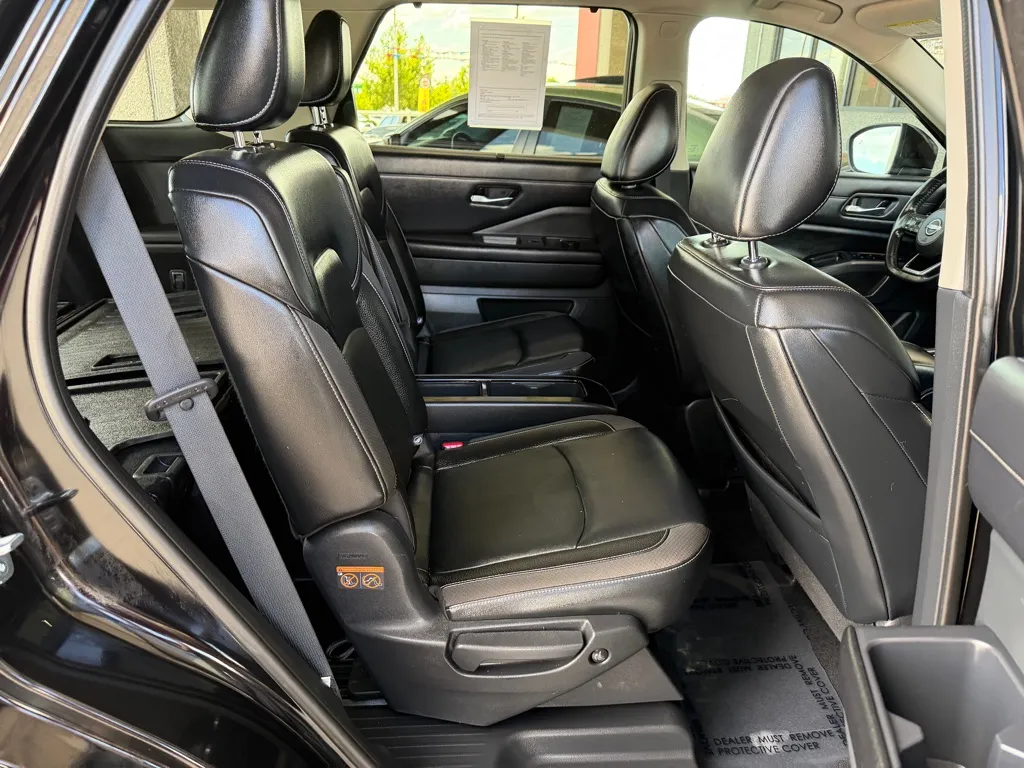 Nissan Pathfinder photo 27
