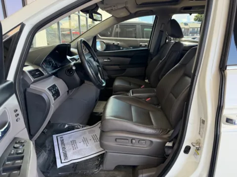 More photos of 2016 HONDA ODYSSEY TOURING at 712 Auto Sales, NM