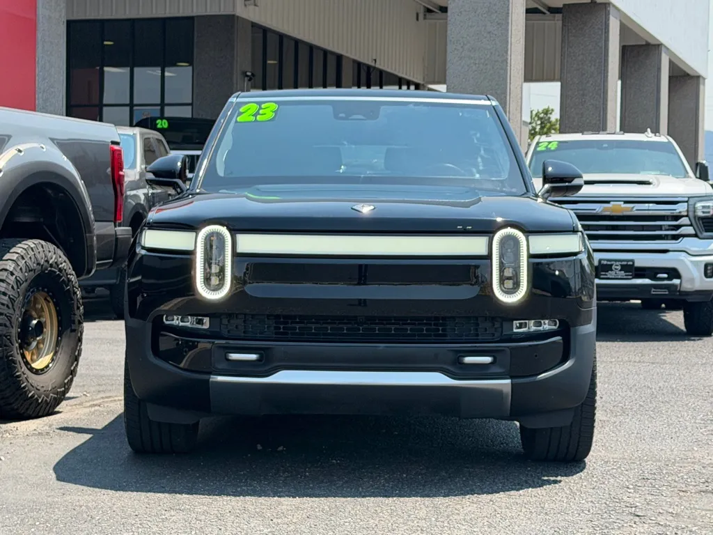 Rivian R1S photo 52