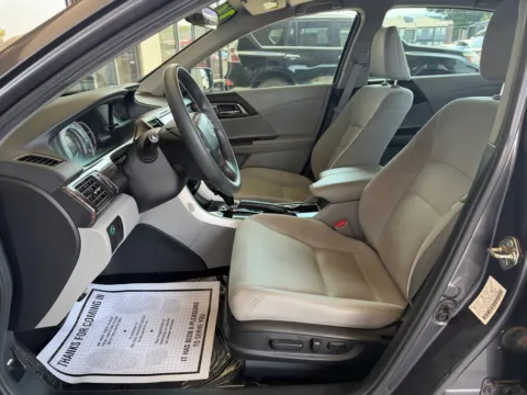 More photos of 2016 HONDA ACCORD EX at 712 Auto Sales, NM