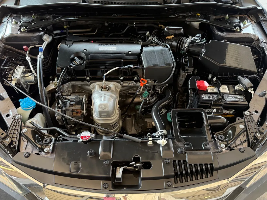 Honda Accord photo 55