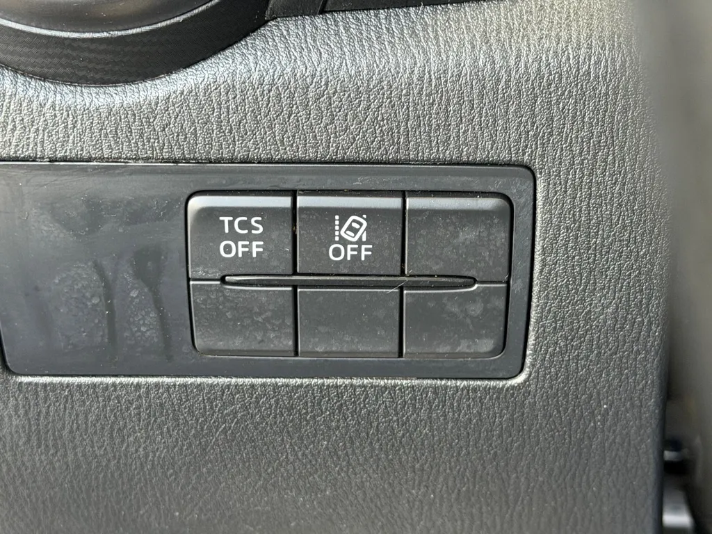 Mazda CX-3 photo 16