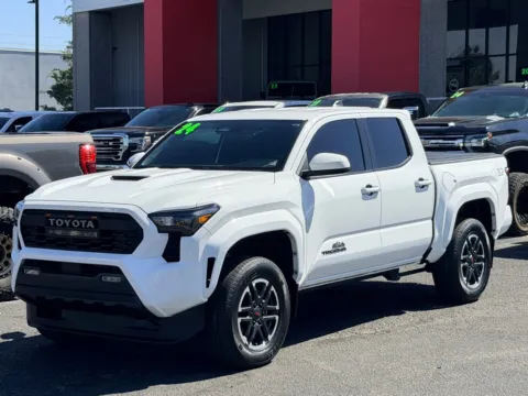 White 2024 TOYOTA TACOMA DOUBLE CAB for sale in Albuquerque, NM