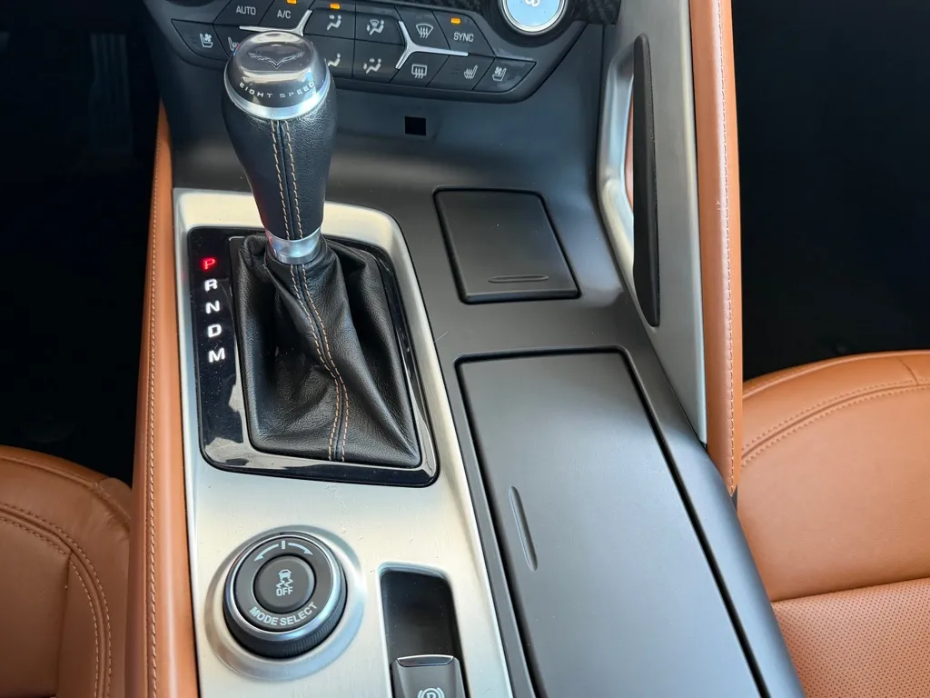 Chevrolet Corvette photo 17