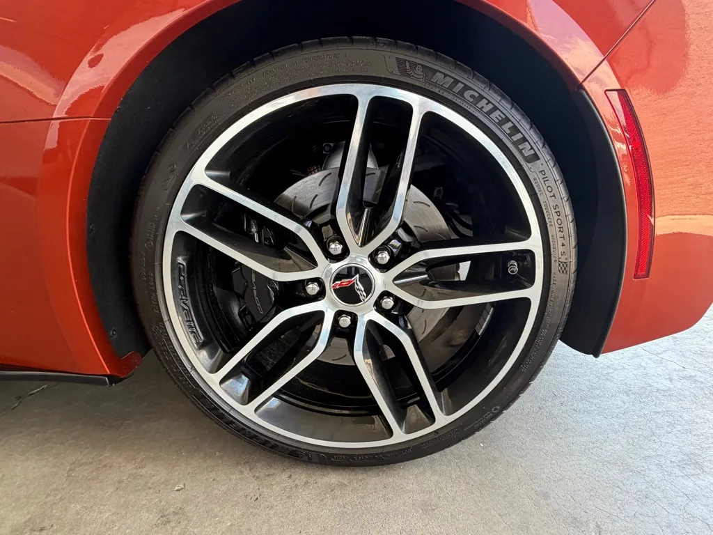 Chevrolet Corvette photo 56