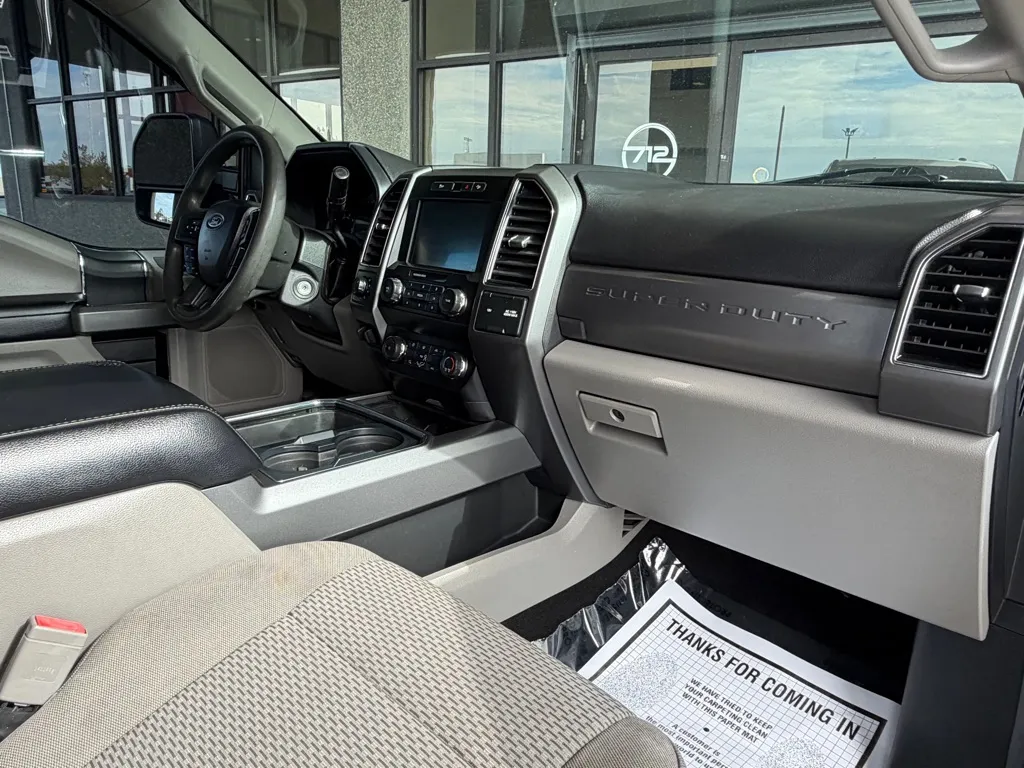 Ford F-250 photo 35