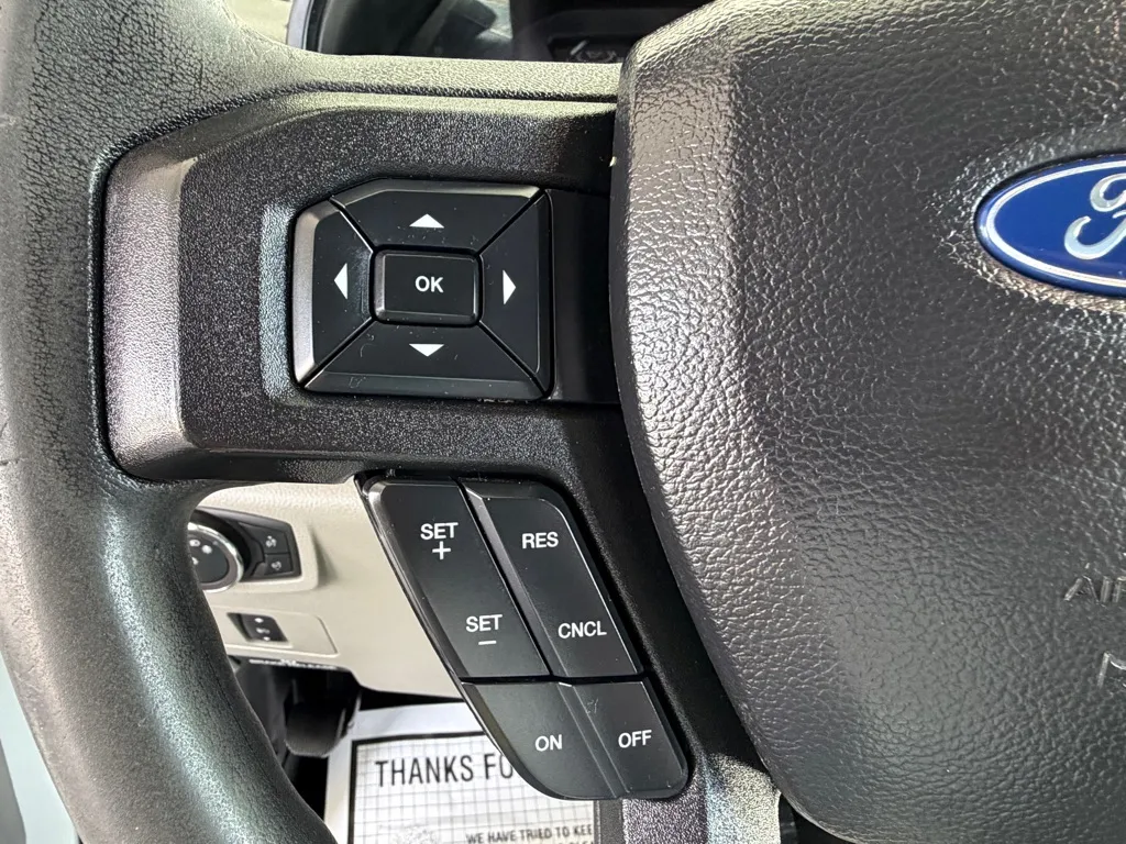 Ford F-250 photo 10