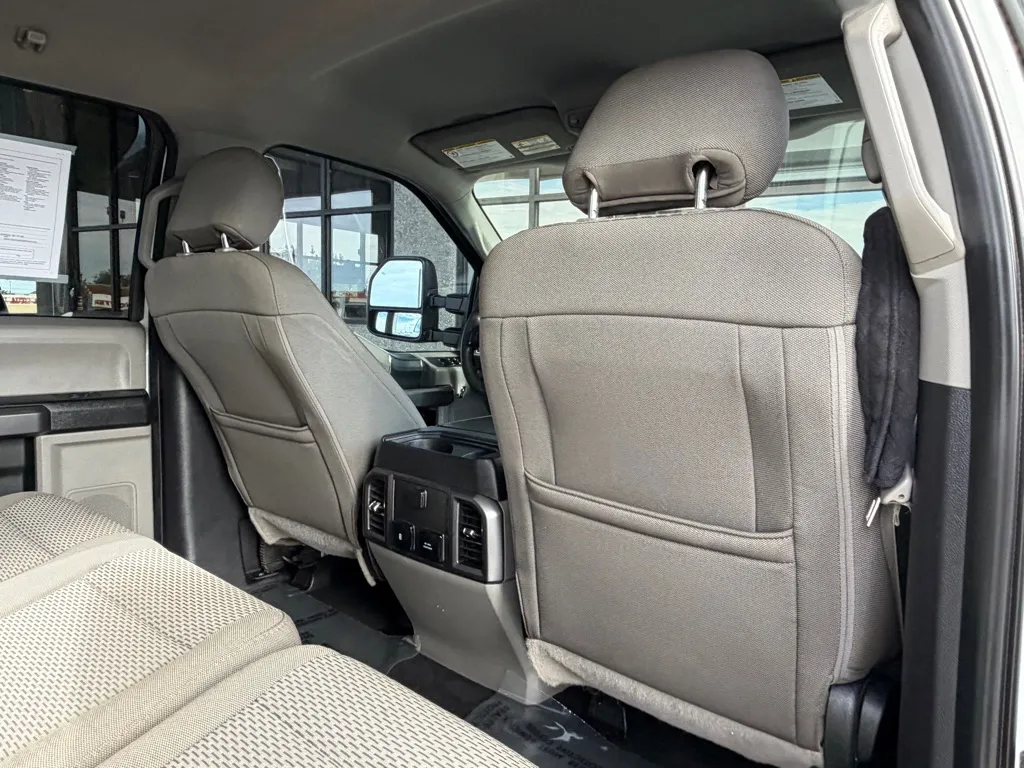 Ford F-250 photo 31