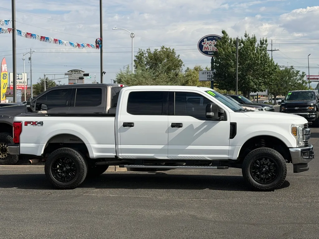 Ford F-250 photo 49