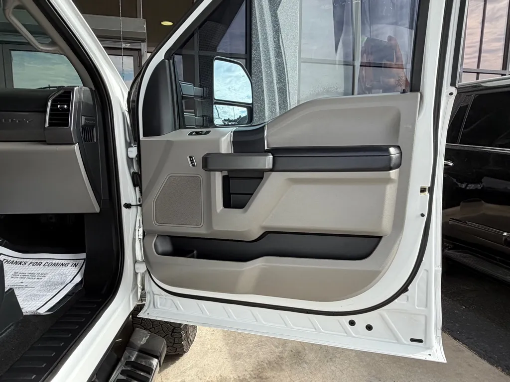 Ford F-250 photo 36
