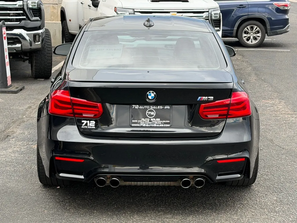 BMW M3 photo 38