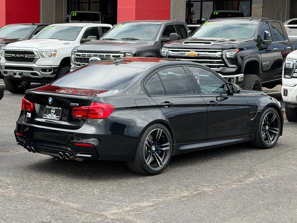 BMW M3 photo 36