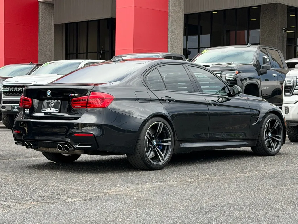 BMW M3 photo 37