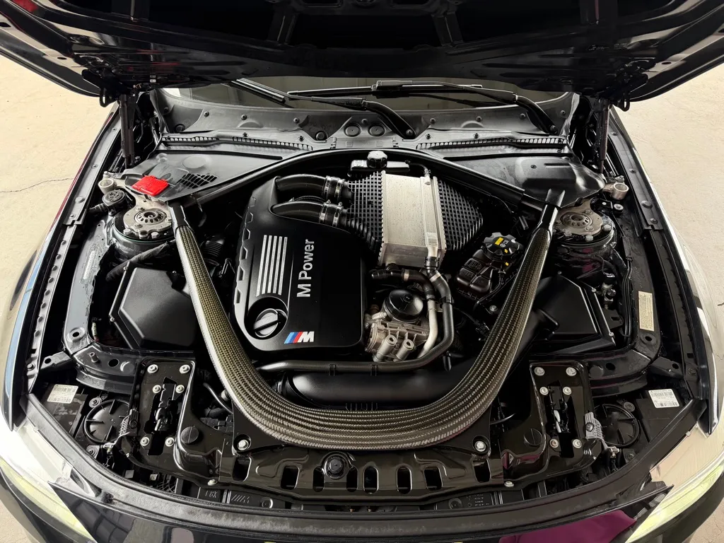 BMW M3 photo 50