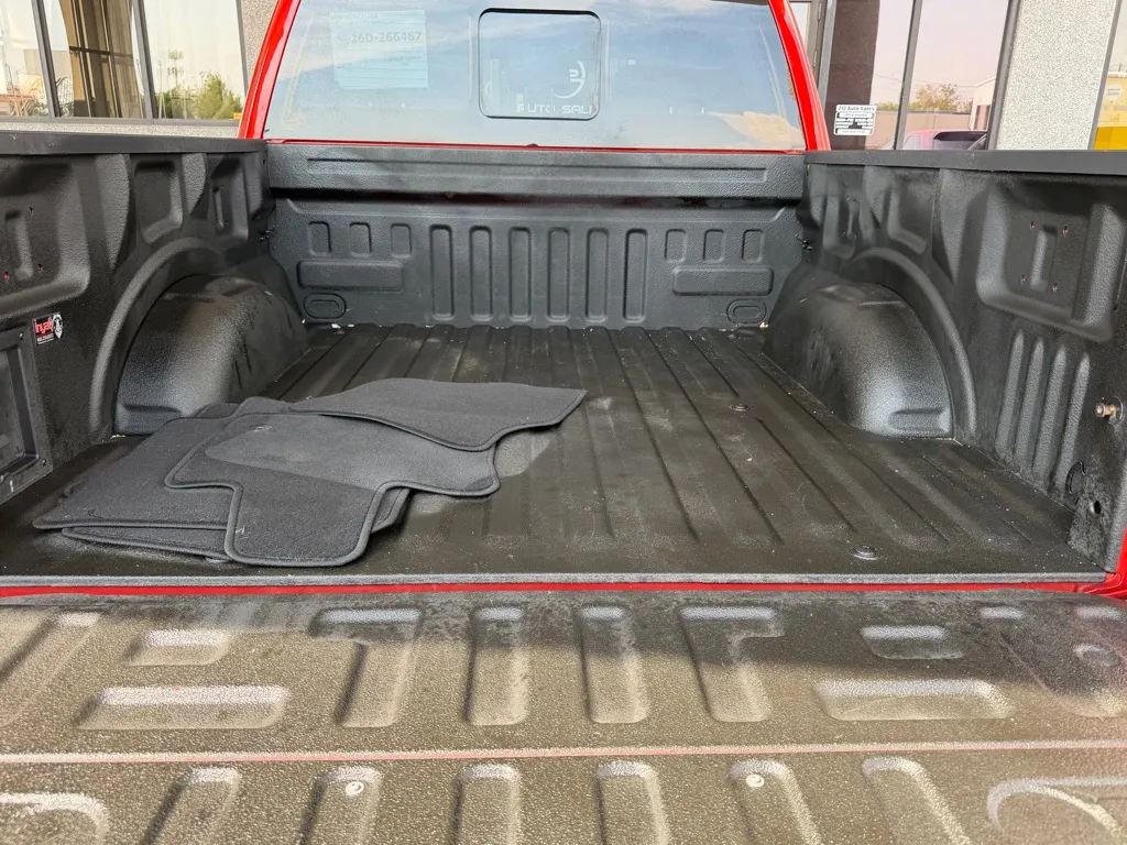 Ford F-150 photo 30
