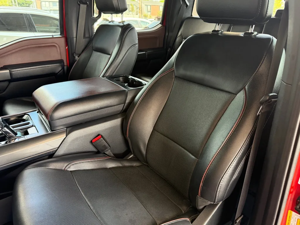 Ford F-150 photo 6
