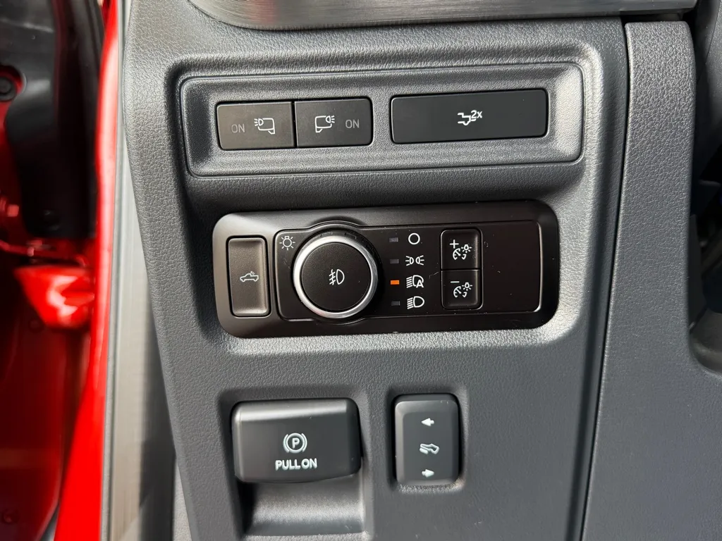 Ford F-150 photo 19