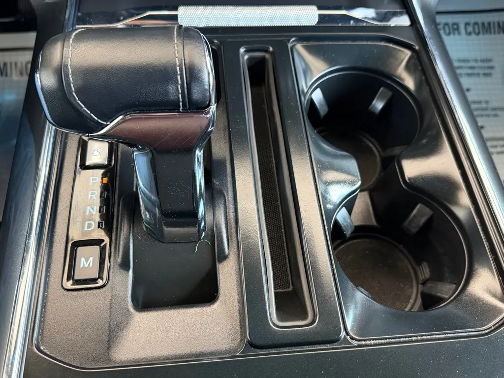Ford F-150 photo 17