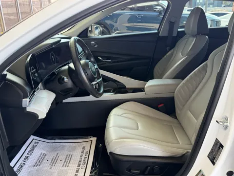 More photos of 2025 HYUNDAI ELANTRA LIMITED at 712 Auto Sales, NM