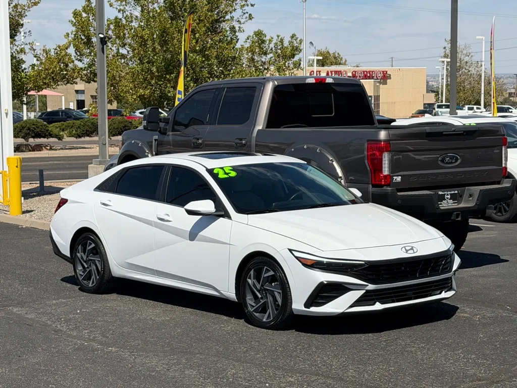 Hyundai Elantra photo 51