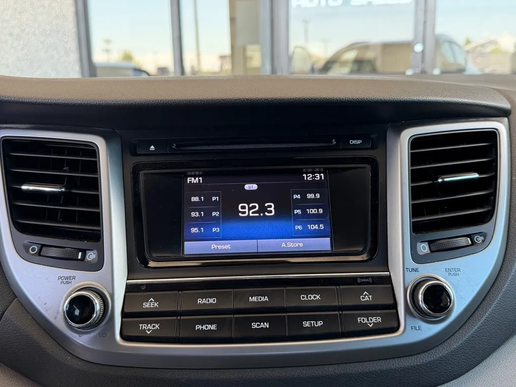 Hyundai Tucson photo 12