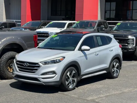 Silver 2017 HYUNDAI TUCSON LIMITED for sale in Albuquerque, NM
