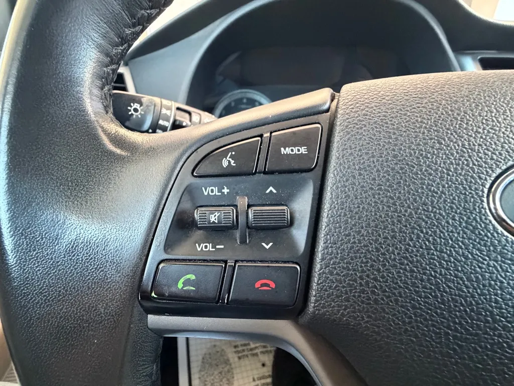 Hyundai Tucson photo 9