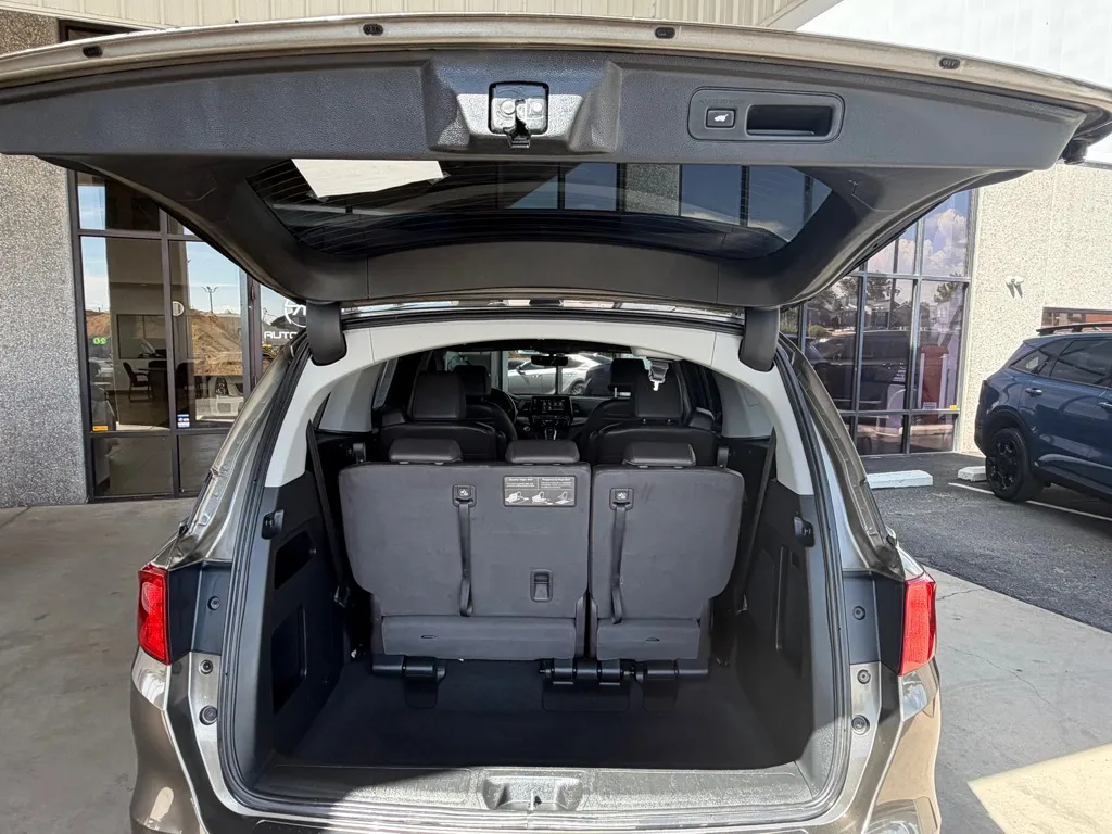 Honda Odyssey photo 39