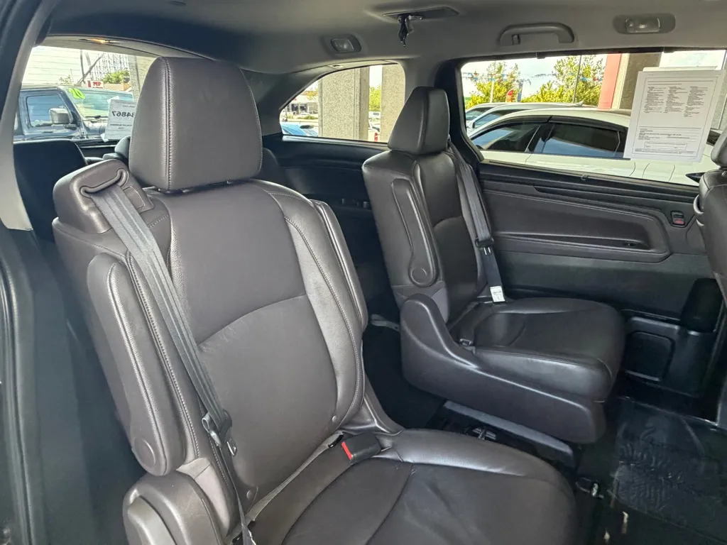 Honda Odyssey photo 33