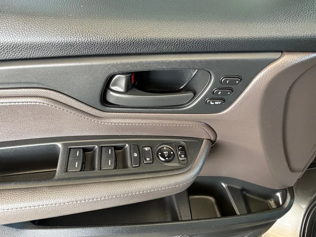 Honda Odyssey photo 21