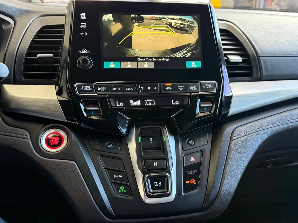 Honda Odyssey photo 16