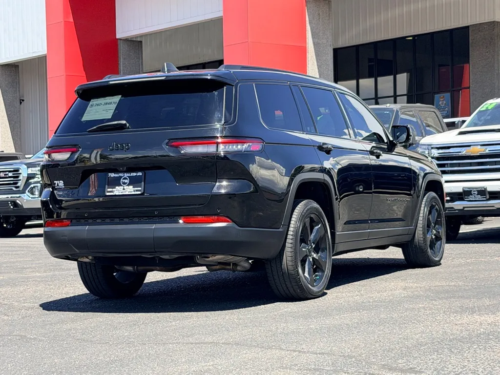 Jeep Grand Cherokee photo 37