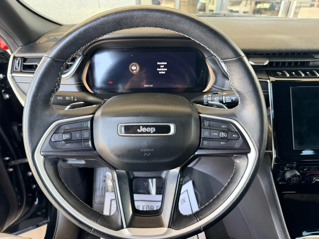 Jeep Grand Cherokee photo 8