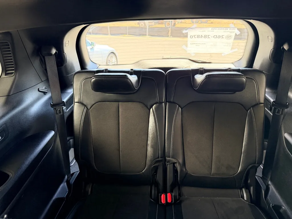 Jeep Grand Cherokee photo 18