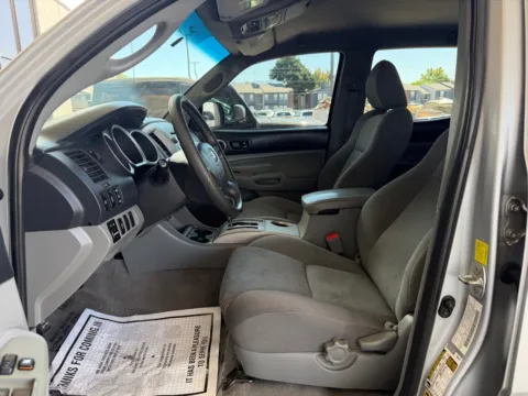 More photos of 2011 TOYOTA TACOMA DOUBLE CAB PRER at 712 Auto Sales, NM